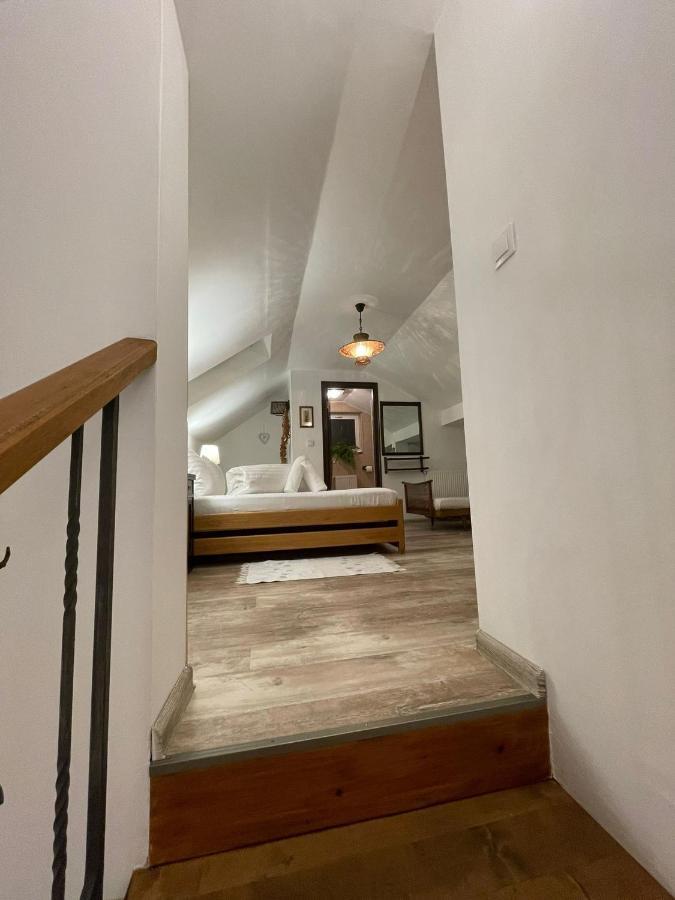 Apartament Yannis Leilighet Alba Iulia Eksteriør bilde