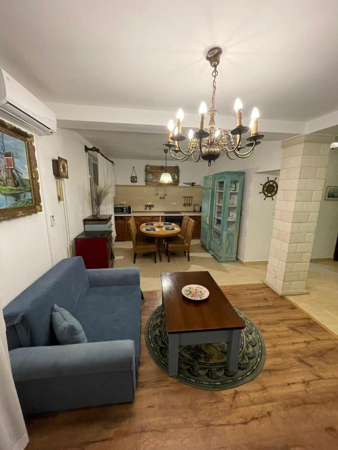 Apartament Yannis Leilighet Alba Iulia Eksteriør bilde
