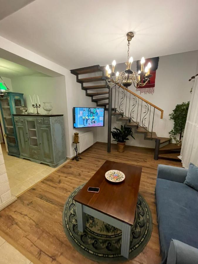 Apartament Yannis Leilighet Alba Iulia Eksteriør bilde