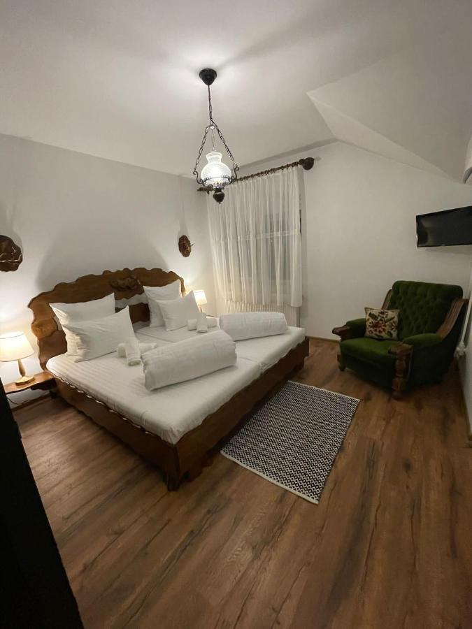 Apartament Yannis Leilighet Alba Iulia Eksteriør bilde
