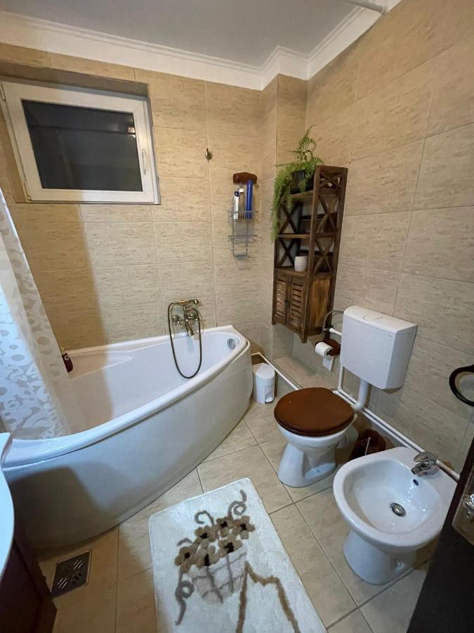 Apartament Yannis Leilighet Alba Iulia Eksteriør bilde