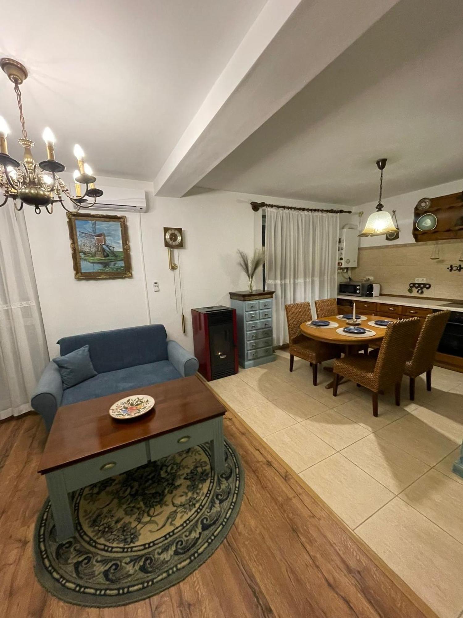 Apartament Yannis Leilighet Alba Iulia Eksteriør bilde